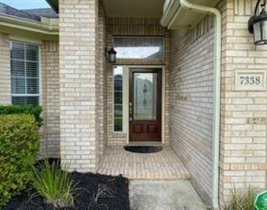 7338 Boerne Creek Drive - Photo Thumbnail 1