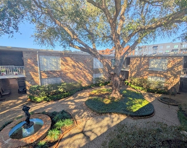 2101 Fountain View Drive - Photo Thumbnail 19