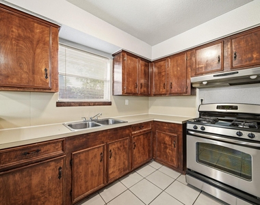 6116 Octavia Street - Photo Thumbnail 5