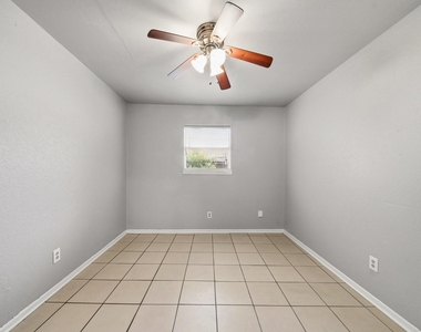 6116 Octavia Street - Photo Thumbnail 11