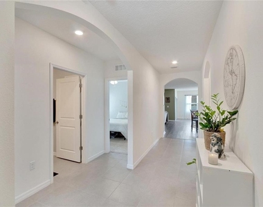 10324 Geese Trail Circle - Photo Thumbnail 2