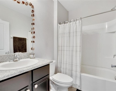10324 Geese Trail Circle - Photo Thumbnail 7