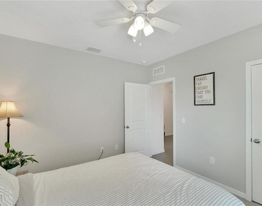 10324 Geese Trail Circle - Photo Thumbnail 10