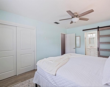 13584 Twig Terrace - Photo Thumbnail 12