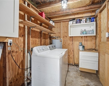 5119 Chilkoot Street - Photo Thumbnail 4