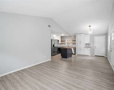 5119 Chilkoot Street - Photo Thumbnail 7