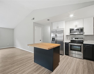 5119 Chilkoot Street - Photo Thumbnail 10