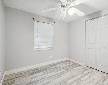 3679 Sugarcreek Drive - Photo Thumbnail 20