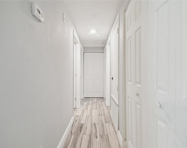 3679 Sugarcreek Drive - Photo Thumbnail 13