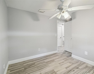 3679 Sugarcreek Drive - Photo Thumbnail 19