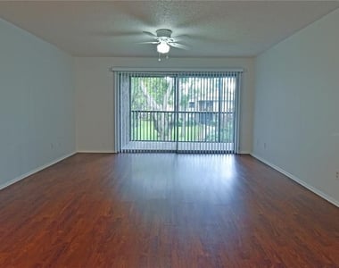 4207 Winding Moss Trail - Photo Thumbnail 5