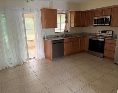 2236 Morningside Drive - Photo Thumbnail 16