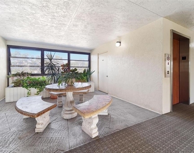 4651 1st Street Ne - Photo Thumbnail 20