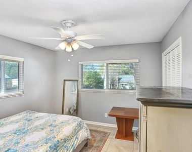 6703 N River Boulevard - Photo Thumbnail 20