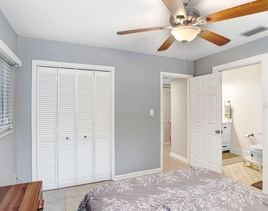 6703 N River Boulevard - Photo Thumbnail 17
