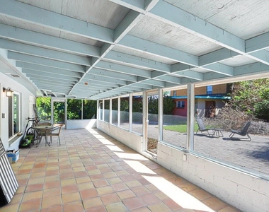 6703 N River Boulevard - Photo Thumbnail 26