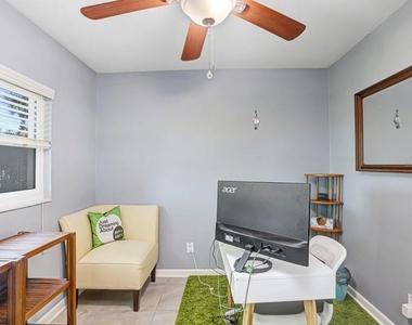 6703 N River Boulevard - Photo Thumbnail 24