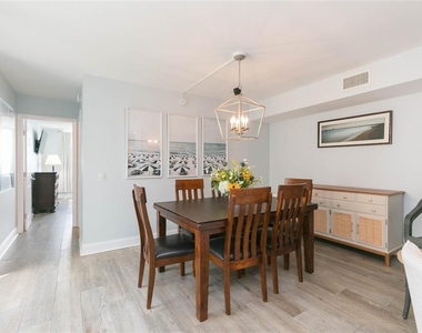 5729 Puerta Del Sol Boulevard S - Photo Thumbnail 14