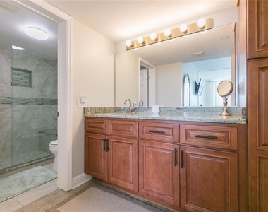 5729 Puerta Del Sol Boulevard S - Photo Thumbnail 25