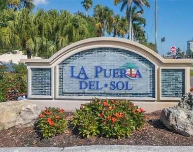 5729 Puerta Del Sol Boulevard S - Photo Thumbnail 1