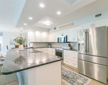 5729 Puerta Del Sol Boulevard S - Photo Thumbnail 8