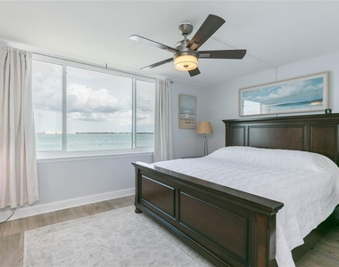 5729 Puerta Del Sol Boulevard S - Photo Thumbnail 21