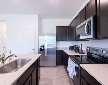 11262 Crescent Deer Drive - Photo Thumbnail 9