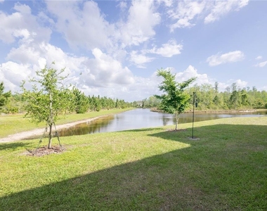 11262 Crescent Deer Drive - Photo Thumbnail 15