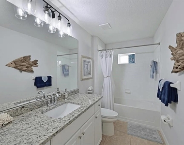 4815 Woodbrook Drive - Photo Thumbnail 11
