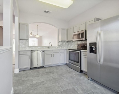 3430 High Hampton Circle - Photo Thumbnail 4
