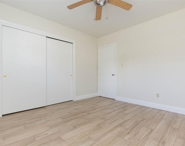 3401 W San Pedro Street - Photo Thumbnail 10