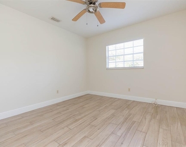 3401 W San Pedro Street - Photo Thumbnail 9