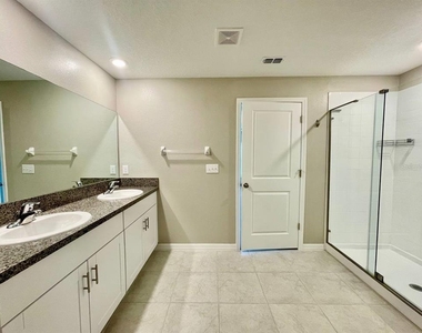 12964 Wildflower Meadow Drive - Photo Thumbnail 31