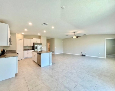 12964 Wildflower Meadow Drive - Photo Thumbnail 18