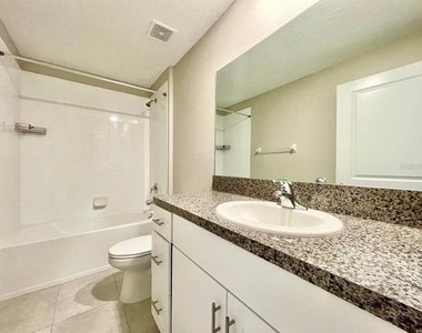 12964 Wildflower Meadow Drive - Photo Thumbnail 10