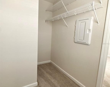 2831 Narcoossee Commons Way - Photo Thumbnail 11