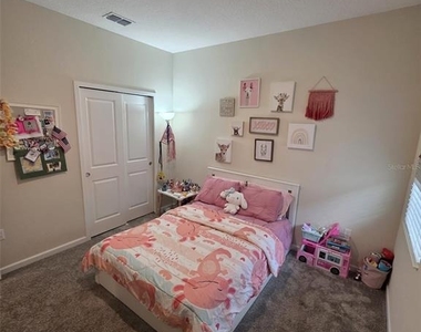 5574 Bakewell Place - Photo Thumbnail 7