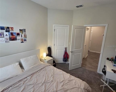 5574 Bakewell Place - Photo Thumbnail 11