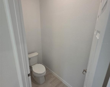 6008 Vision Road - Photo Thumbnail 25