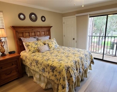 6110 Country Club Way - Photo Thumbnail 13
