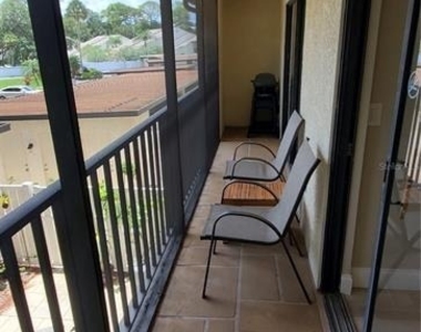 6110 Country Club Way - Photo Thumbnail 15