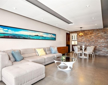 Condado Real 1700 Mcleary Ave - Photo Thumbnail 3