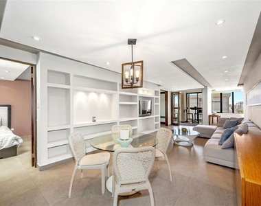 Condado Real 1700 Mcleary Ave - Photo Thumbnail 4
