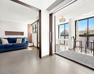 Condado Real 1700 Mcleary Ave - Photo Thumbnail 14