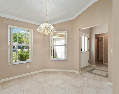 1205 Bower Lane - Photo Thumbnail 10