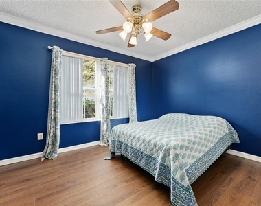 1205 Bower Lane - Photo Thumbnail 18