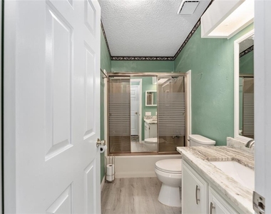 1401 W Schwartz Boulevard - Photo Thumbnail 24