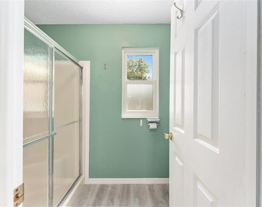 1401 W Schwartz Boulevard - Photo Thumbnail 17