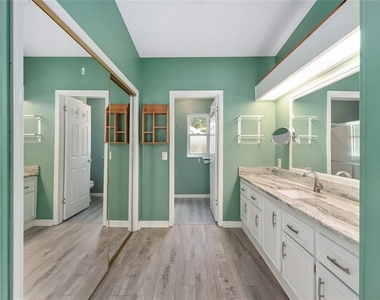1401 W Schwartz Boulevard - Photo Thumbnail 19