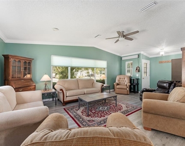 1401 W Schwartz Boulevard - Photo Thumbnail 8